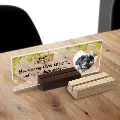 Acrylic desk plaque with a pet photo, a heartfelt quote, and customizable details, ideal as a pet memorial or remembrance keepsake