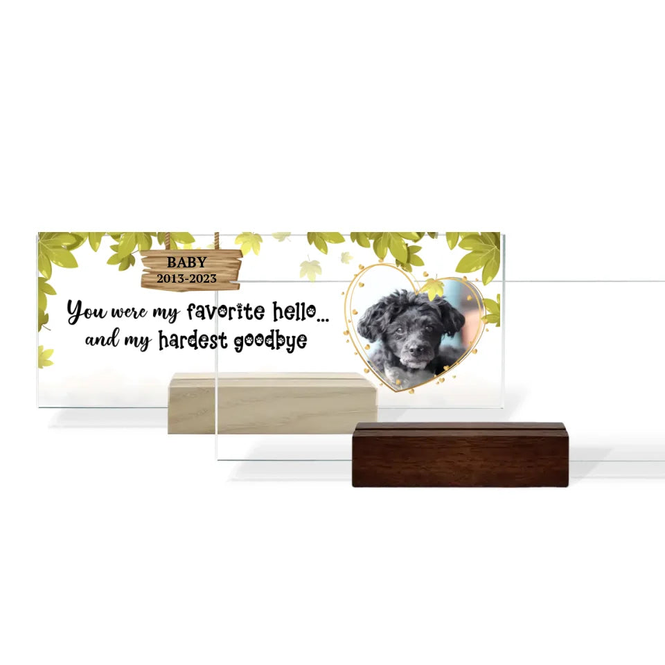 Acrylic desk plaque with a pet photo, a heartfelt quote, and customizable details, ideal as a pet memorial or remembrance keepsake